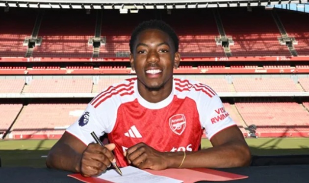 Arsenal Trói Chân Tài Năng Trẻ Lewis-Skelly, Đánh Tan Hy Vọng Của Real Madrid